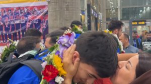 قهرمانان والیبال ایران به آغوش مادر بازگشتند