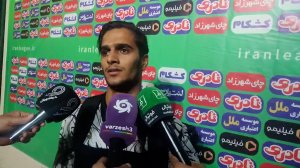 فارسی: لقب نیمار را در بندر به من دادند
