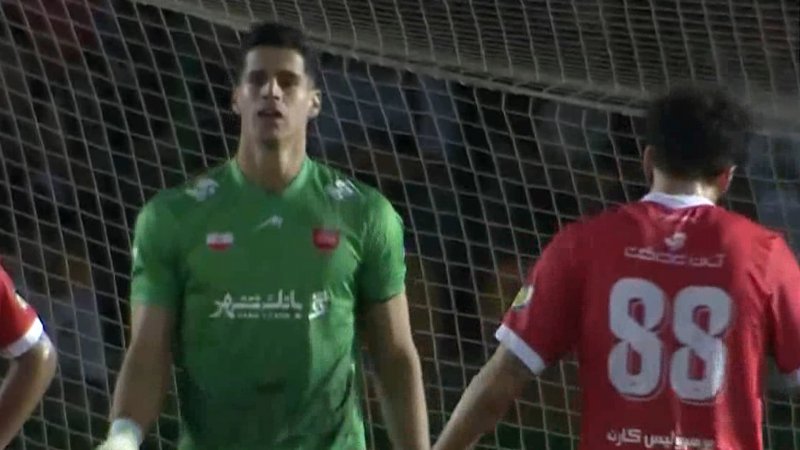 سیو تماشایی نیازمند که مانع گلزنی فولاد شد