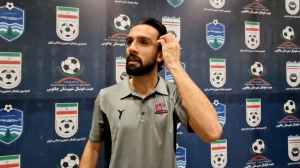 ‌تهی دست: هیجان بازی بالا بود نمی دانم‌توپ‌به کجایم‌ برخورد کرد