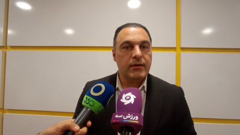محمدی: یحیی تایید کند بازیکن خارجی جذب فولاد می شود