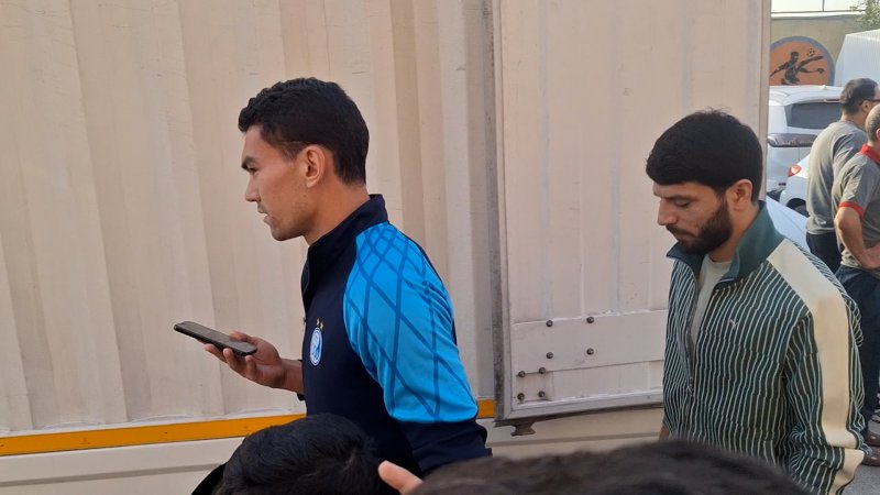 ماشاریپوف و آشورماتوف وارد ورزشگاه شدند