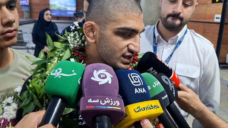سهرابی: با دخالت داوری کشتی را از دستم درآوردند