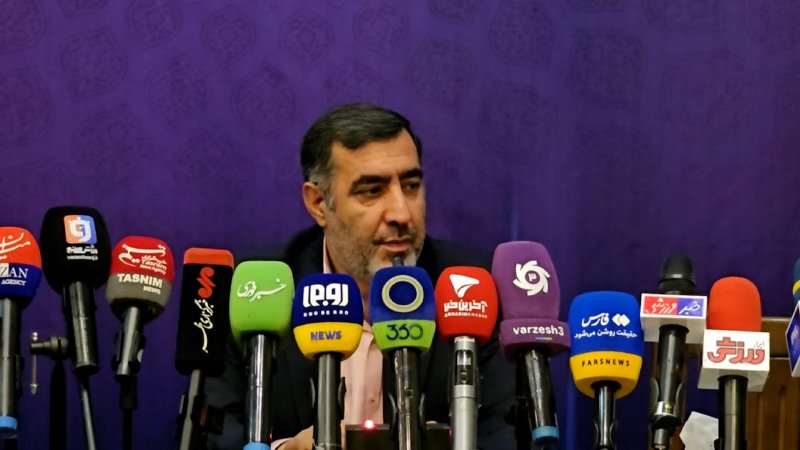 جوادی: برای اختصاص ورزشگاه های کاظمی و امام رضا به سرخابی ها باید گفتگو کنیم