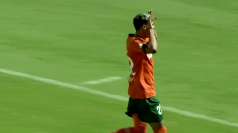 گل سوم مس‌رفسنجان به پیکان توسط VAR رد شد!