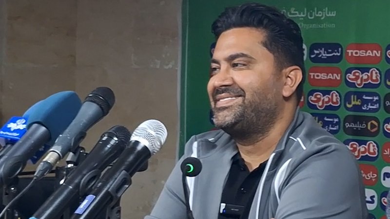 اخباری: از استقلال سرتر بودیم، مردم نظر بدهند!
