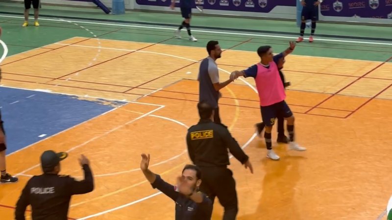 درگيري شديد كادرفني فولادزرند و پالايشگاه نفت