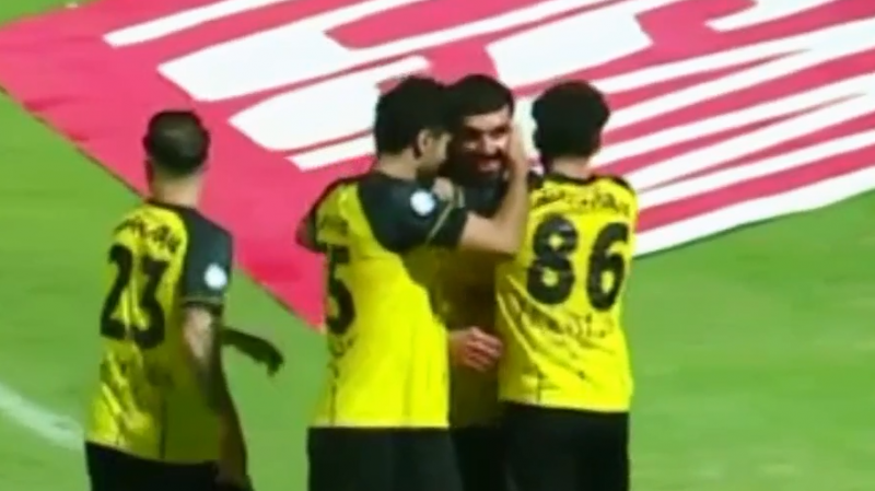 گل اول سپاهان به استقلال خوزستان توسط دانشگر