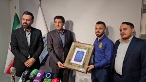 تجلیل باشگاه گهر زمین از سالار آقاپور