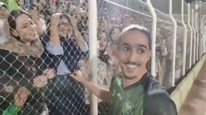اشک شوق همسر کاپیتان خیبر پس از برد مقابل پرسپولیس