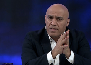 منصوریان: نازون مشکل روحی روانی دارد