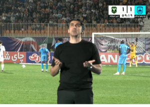 دست به دعا شدن مهدی رحمتی پیش از پنالتی خیبر