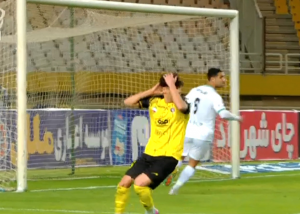 سوپر نجات هفته؟ سیو تماشایی تیموری مقابل سپاهان