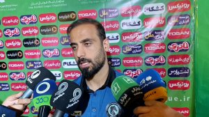 آذرباد: توپ آخر سپاهان که به تیرک خورد گل نشد!