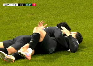 گل سوم منچسترسیتی به سوانسی (چرکی)