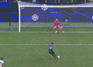 گل سوم اینتر به فیورنتینا (چالهان اوغلو)