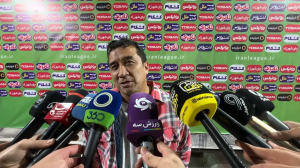 خداداد: بدون تماشاگر برویم در پارک‌ها بازی کنیم!