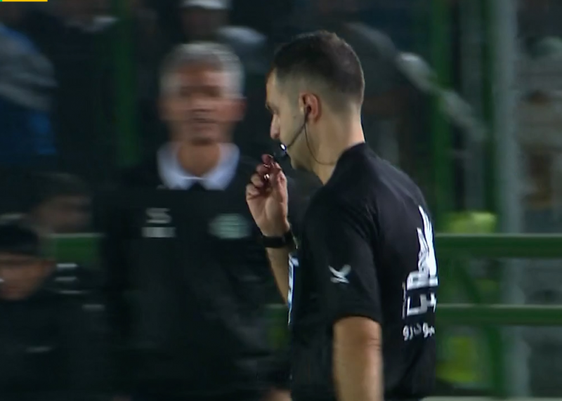 اعلام پنالتی به سود آلومینیوم مقابل استقلال