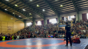 حضور پرشور هواداران کشتی در دیدار استقلال و بانک شهر