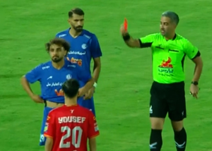 خطای خطرناک و اخراج لطیفی مقابل فولاد