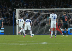 مهار پنالتی موراتا توسط میلینکوویچ ساویچ