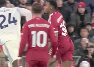 گل دوم لیورپول به استون ویلا توسط گراونبرخ