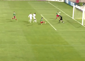 برخورد ضربه سحرخیزان به تیردروازه الوحدات