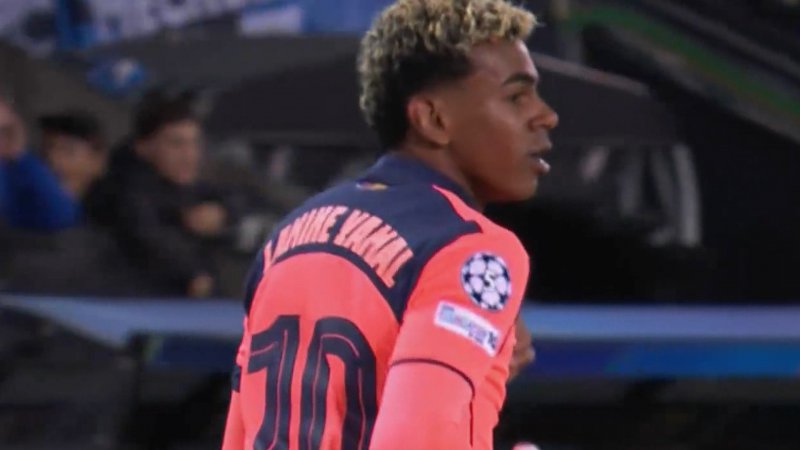 گل سوم بارسلونا به کلوب بروژ گل به خودی زولیس