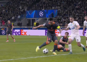 گل اول اینتر به غیرت توسط لائوتارو مارتینز