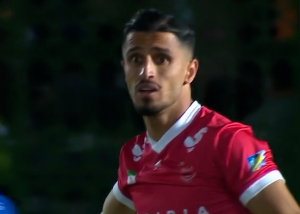 فرصت سوزی علیپور مقابل دروازه استقلال خوزستان