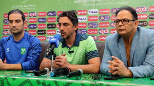 رحمتی: در حضور هوادارانمان به هیچ تیمی باج نمیدهیم 