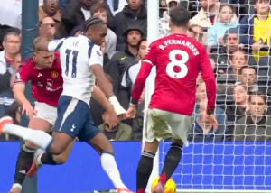 گل اول تاتنهام به منچستریونایتد توسط ماتیس تل