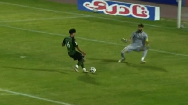 گل دوم خیبر به تراکتور (مرادی)