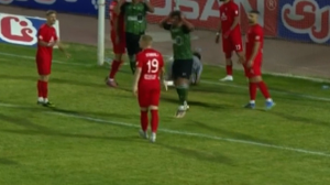 موقعیت خطرناک خیبر و واکنش زیبای بیرانوند