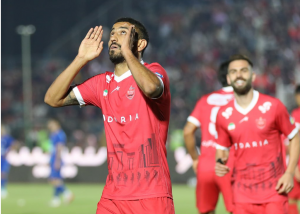 کاظمیان عاشق گل به آبی‌ها 