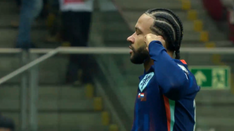 گل تساوی هلند به لهستان توسط دیپای