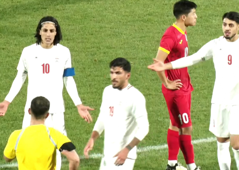 خطای خشن و اخراج حسین نژاد مقابل قرقیزستان