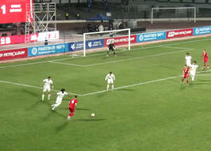 گل دوم قرقیزستان به ایران