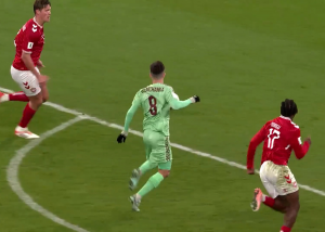 گل  دوم بلاروس به دانمارک توسط دامچمکو