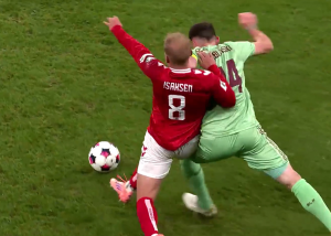 گل اول بلاروس به دانمارک توسط گرومیکو