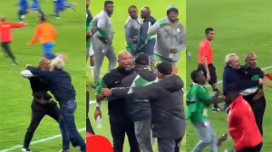 حمله سرمربی نیجریه به نیمکت کنگو 