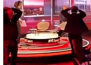 خوشحالی عجیب دویل مدافع سابق ایرلند پس از هتریک پروت!