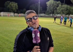 گزارشی از اهدای لباس باشگاه صدتایی ها به مهدی طارمی