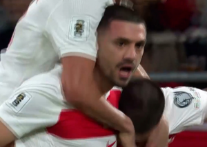 گل اول ترکیه به اسپانیا توسط گول 