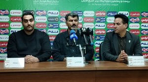 سرمربی نیروی زمینی:ما دو گل به شمس آذر هدیه دادیم