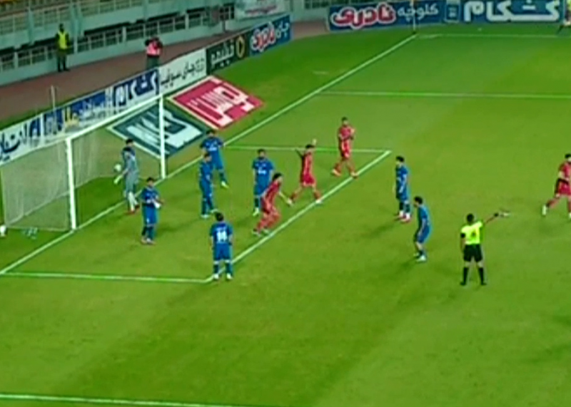 گل دوم فولاد به استقلال خوزستان توسط ساسان انصاری