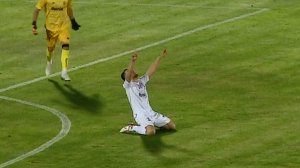 پنالتی بازی آلومینیوم اراک 1 (3) - ملوان 1 (5)