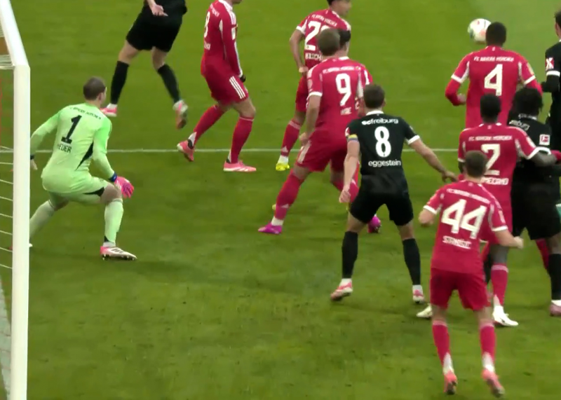 گل اول فرایبورگ به بایرن مونیخ (سوزوکی)