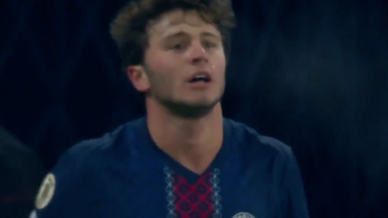 گل دوم پاری سن ژرمن به لو آور توسط ژائو نوس