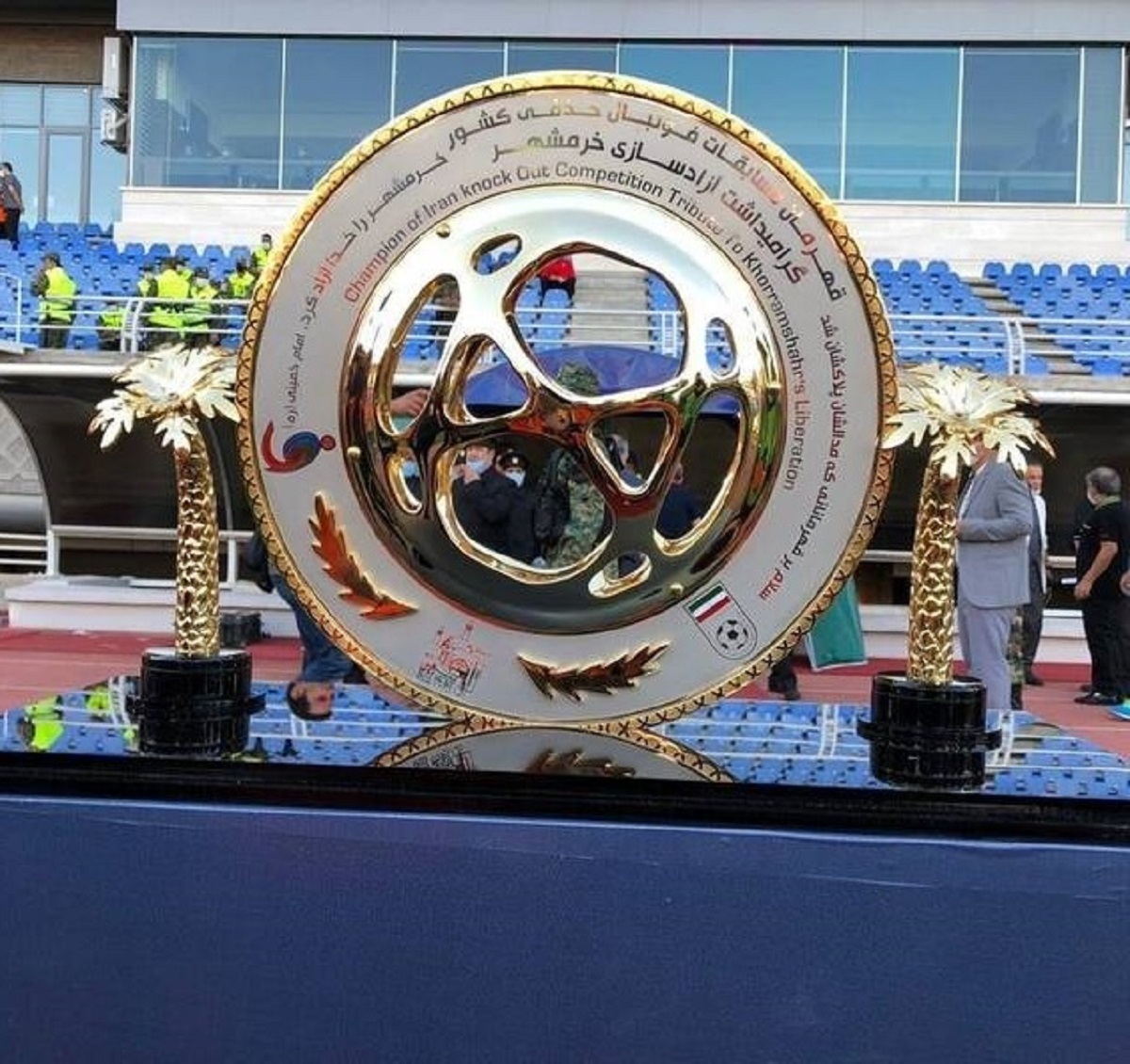 لیگ‌برتری‌ها در انتظار بازی تراکتور - پرسپولیس